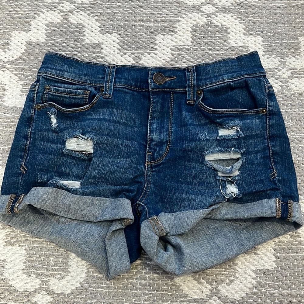 Mudd brand size 3 barely worn